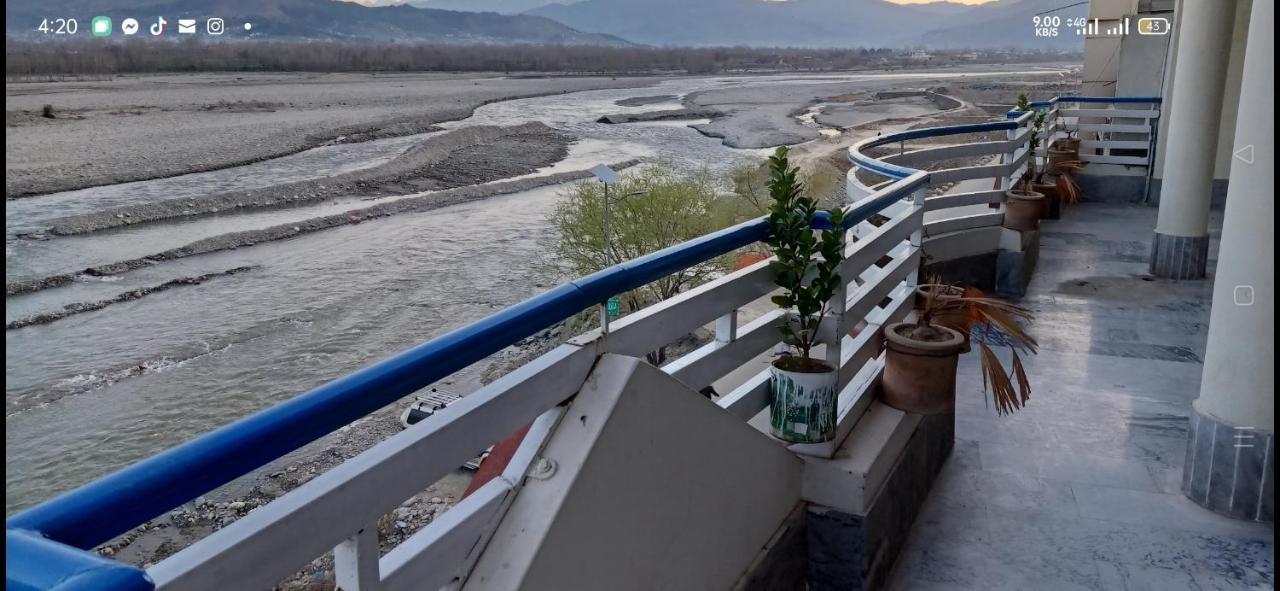 F R Darya E Swat Hotel Saidu Sharif Екстериор снимка