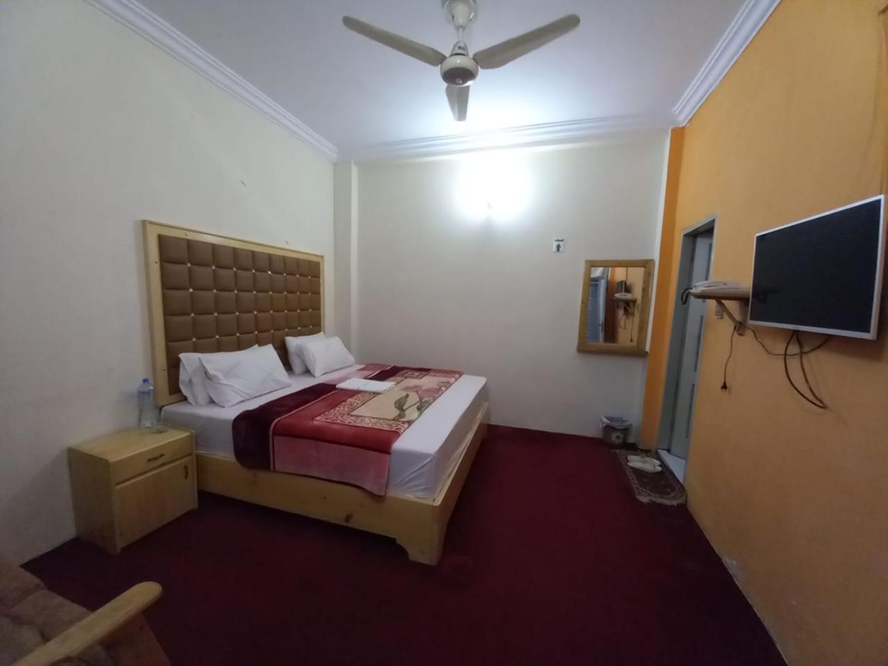 F R Darya E Swat Hotel Saidu Sharif Екстериор снимка